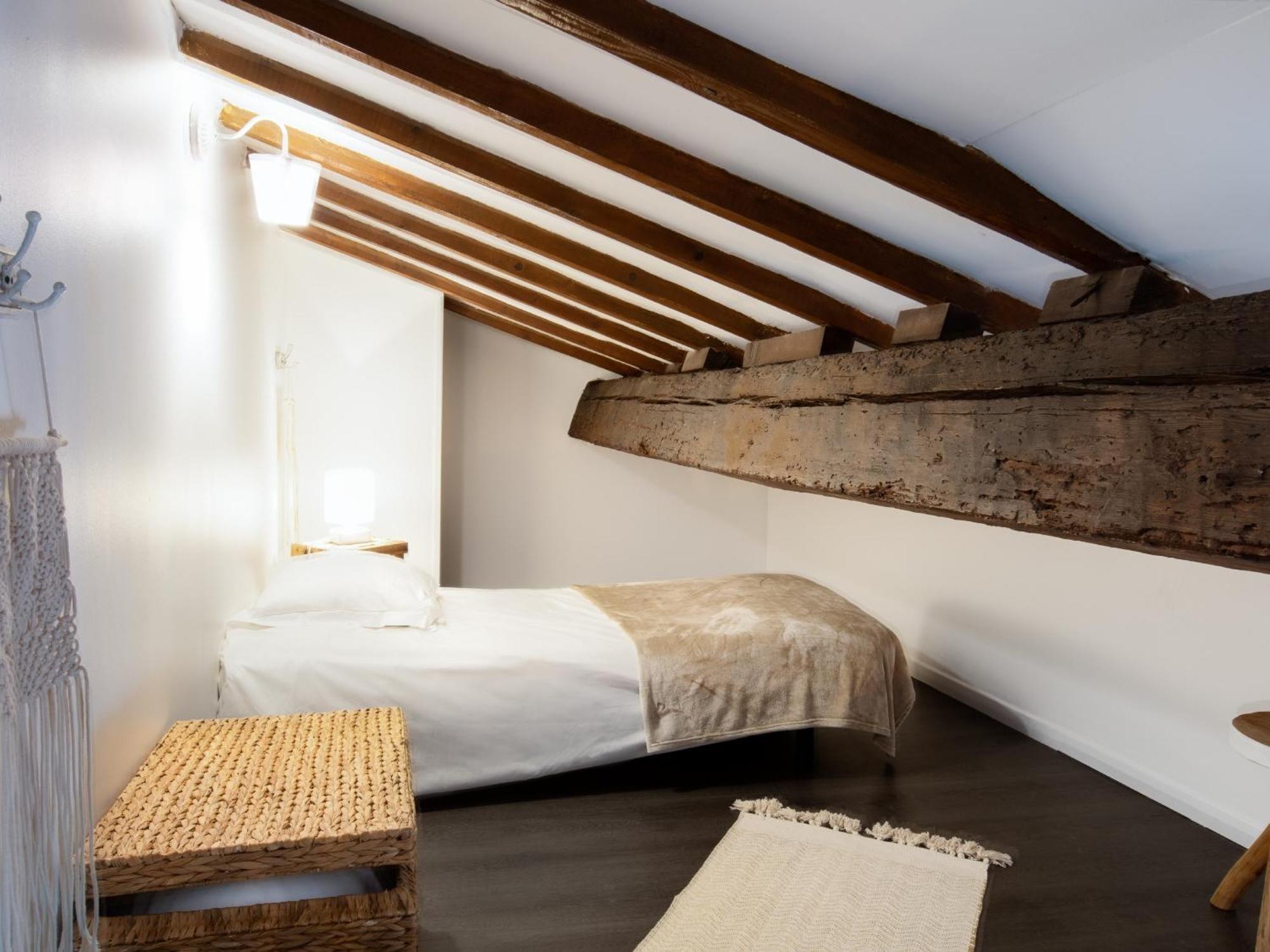 Les Cles De La Cite Apartment Carcassonne Room photo